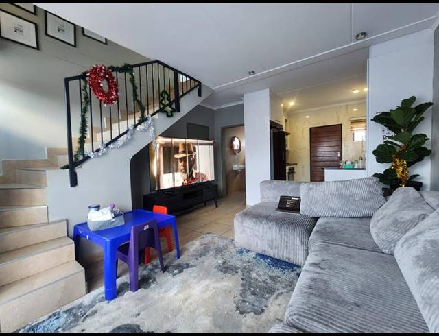 3 BEDROOM HOUSE FOR SALE IN LEOPARD’S REST